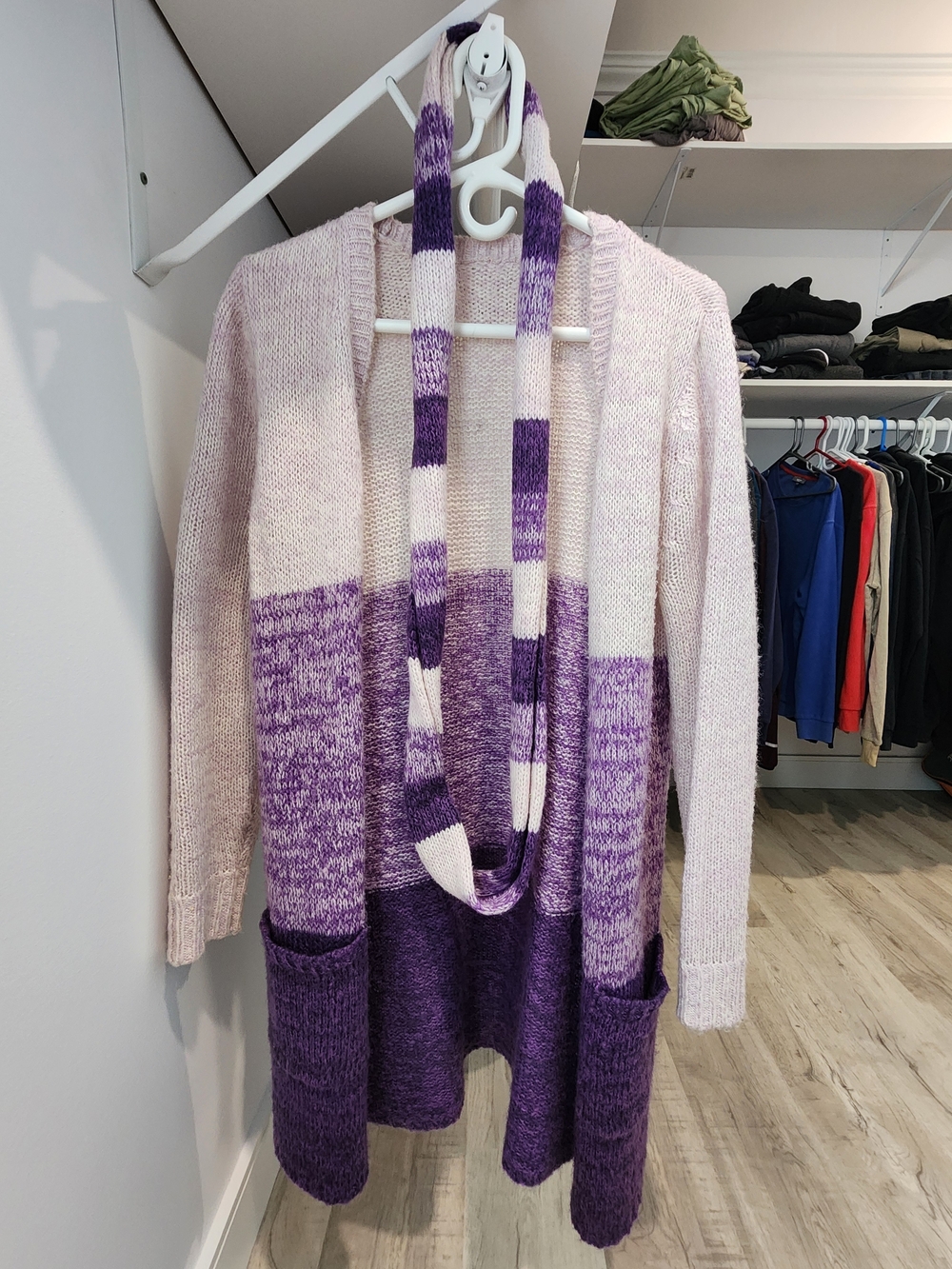 Cozy Women's Purple Ombre Open Cardigan with Matching Scarf
